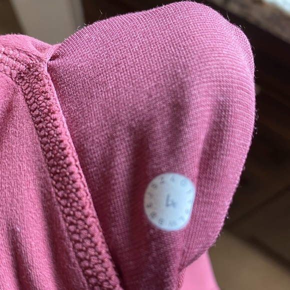 Lululemon leggings in perfect condition, worn few time. Condition like new - Picture 5 of 5
